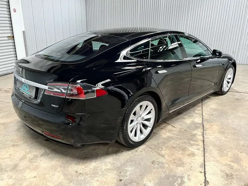 Tesla Model S 75 kWh Dual Motor *€ 32.000 NETTO* Image 3